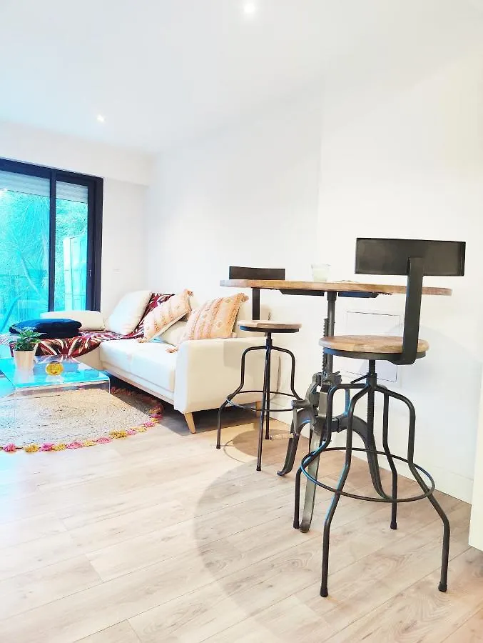 Garden Flat In Cannes 0*,