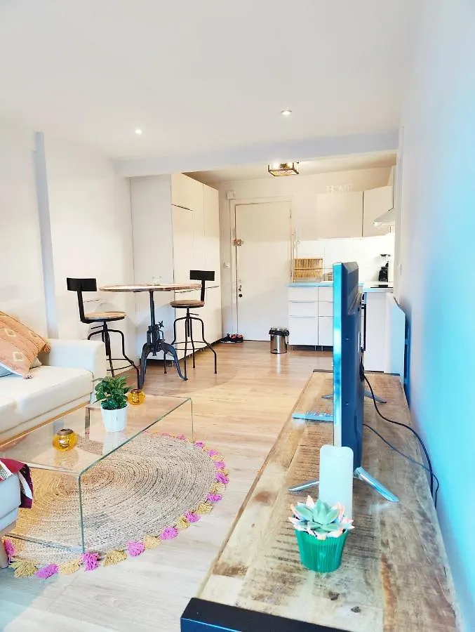 Daire Garden Flat In Cannes